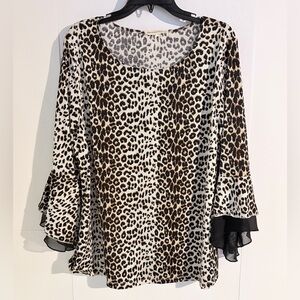 Chic Animal Print Blouse with Ruffled Sleeves